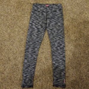 Girls 14/16 athletic leggings avia